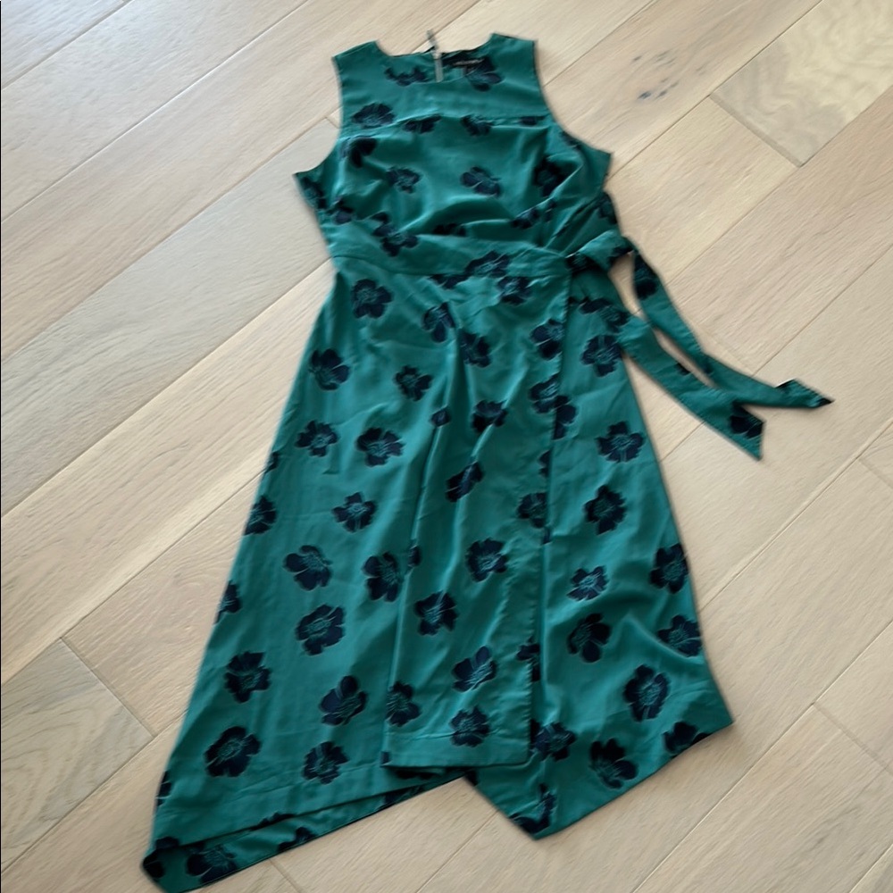 Floral Green Sleeveless Maternity Dress